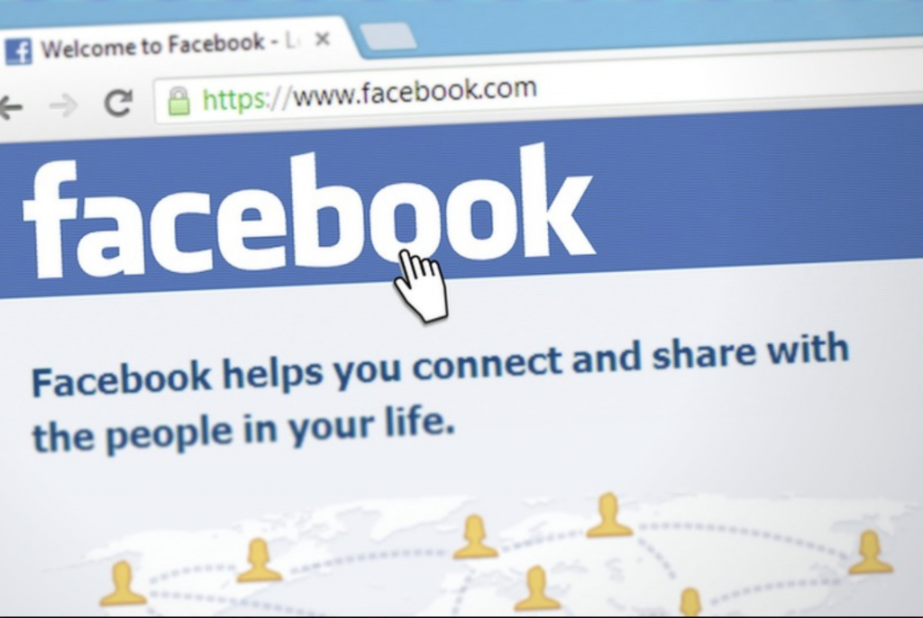 Facebook ќе забрани содржини што го негираат холокаустот