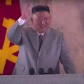 (Видео) Монтирано видео од Ким Џонг-ун како ја брани американската демократија