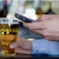Смартфоните преку сензори ќе ни одредува колку можеме да пиеме