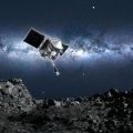 Сондата на НАСА зема примерок од астероидот Бену (ВИДЕО)