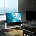 Флексибилниот LG OLED TV достапен по цена од 87.000 долари
