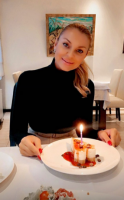 (Фото) Луј Витон торта и домашна журка за јубилјниот роденден на Елена