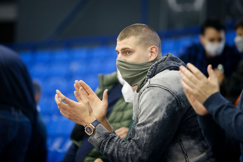 Јокиќ се подновил со часовник од 33.000 евра (фото)