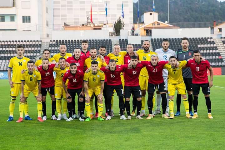 Братски фудбал – Албанија и Косово заедно пееја химна, Грците го победија Кипар