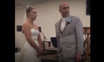 (Видео) Свекрва запна да ја растура венчавката на синот: Ги прекина брачните завети, па ќе се тепаше со снаата