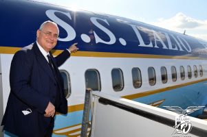 Луис Алберто контра Лацио: Купуваат авион, а каде се нашите пари?