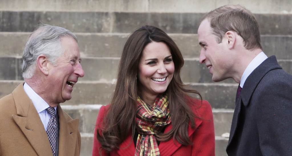 Чарлс и Вилијам се здружија за да го исфрлат принцот од кралското семејство