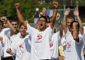 Ѓоковиќ на сите српски тенисери им обезбедил подготовки за новата сезона
