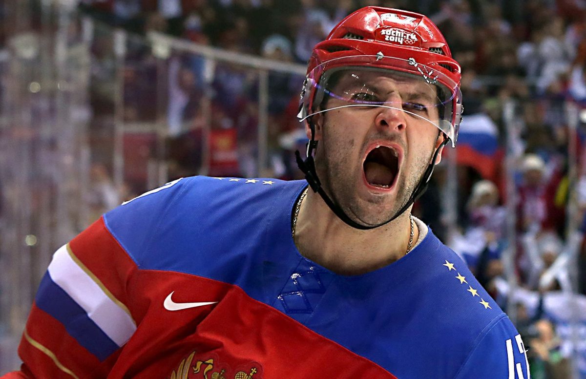 Банка „му стопила“ 1.6 милиони евра на руски хокеар
