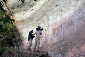Во Амазонската прашума откриен ѕид од ледено доба со насликани луѓе и животни