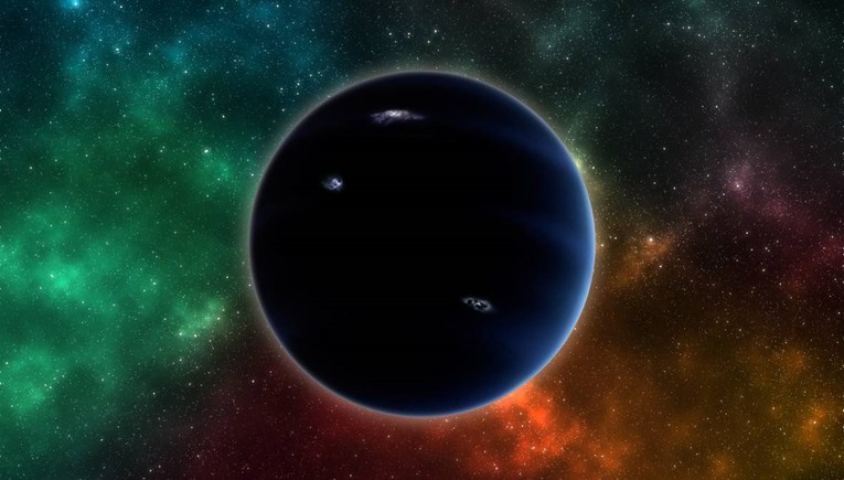 Вселенскиот телескоп Хабл сними гигантска егзопланета која има необична орбита