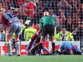 За Колина топ момент во кариерата е финалето во ЛШ, Баерн-Манчестер во 1999-та