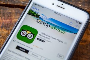 Кина забрани 105 апликации, вклучувајќи го и TripAdvisor