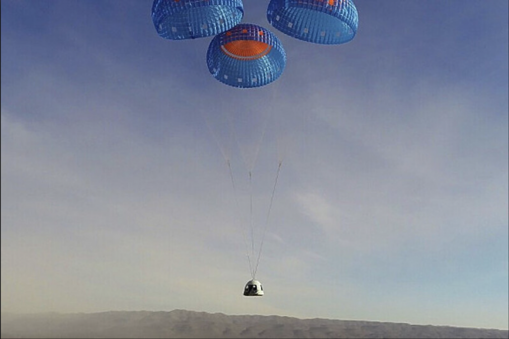 Blue Origin успешно ја тестираше подобрената капсула за патувања во вселената