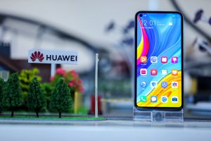 Годинава се предвидува намалување на пазарниот удел на 5G смартфони на Huawei