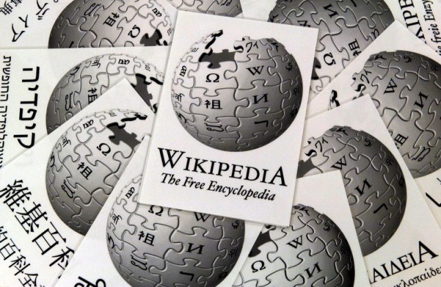 Најголемата онлајн енциклопедија Wikipedia одбележува 20-годишнина
