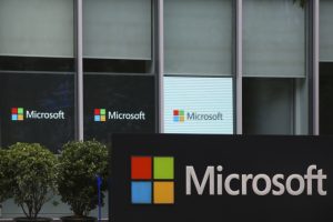 Хакерите на SolarWinds му пристапија на изворниот код на Microsoft