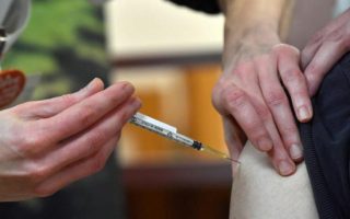 Белгиски експерти оценуваат дека не е доволно да се вакцинира 70 отсто од населението