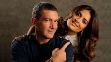 Салма Хаек плачела по секс-сцената со Антонио Бандерас во „Десперадо“