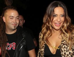 (Фото) Раста две години по разводот од Ана Николиќ не ја вади бурмата