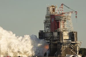 NASA успешно ја тестираше најмоќната ракета во светот (ВИДЕО)
