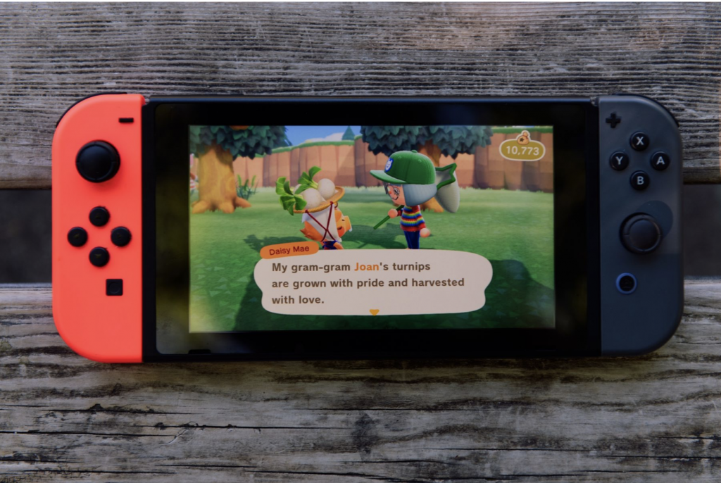 Nintendo може да објави надградена Switch конзола со поголем OLED екран