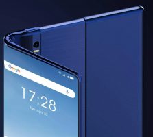 TCL работи на телефон со дисплеј што се свиткува и развлекува