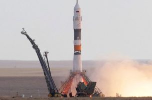 Русија лансираше ракета со 38 странски сателити (ВИДЕО)