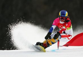 Светска шампионска во сноуборд загина во лавина на Алпите
