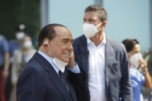 Силвио Берлускони повторно во болница