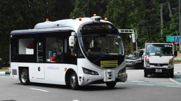 Сингапур тестира автономни автобуси во јавниот превоз