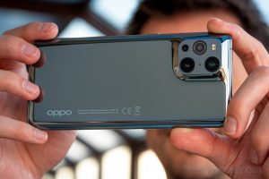 Три Oppo Find X3 телефони достапни за купување во Европа