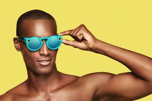 Snap развива Spectacles паметни очила и дрон