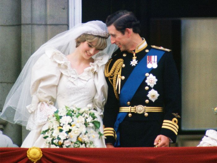 Венчаницата на принцезата Дијана ќе биде изложена во палатата Кенсингтон