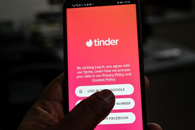 Илјадници корисници на Tinder се жалат на овој проблем