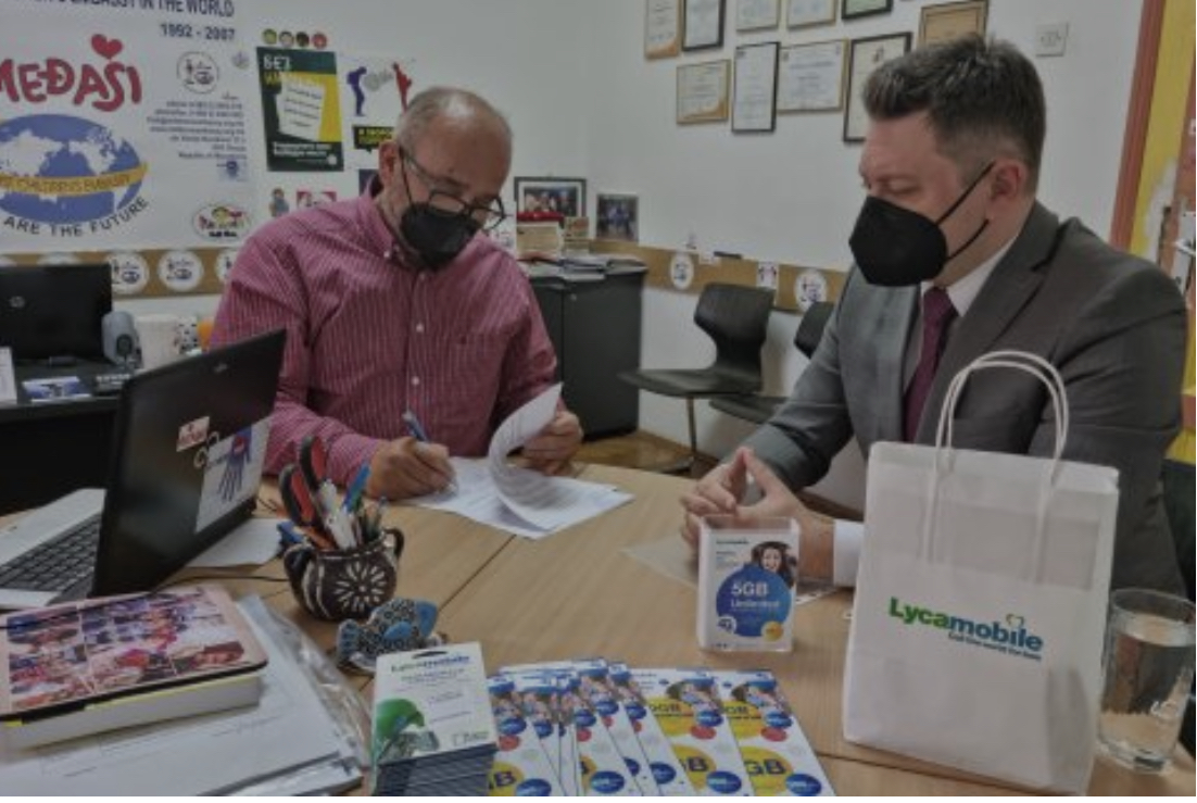 Лајкамобајл во партнерство со Меѓаши и повеќе општини обезбеди бесплатен мобилен интернет за 2,000 ученици