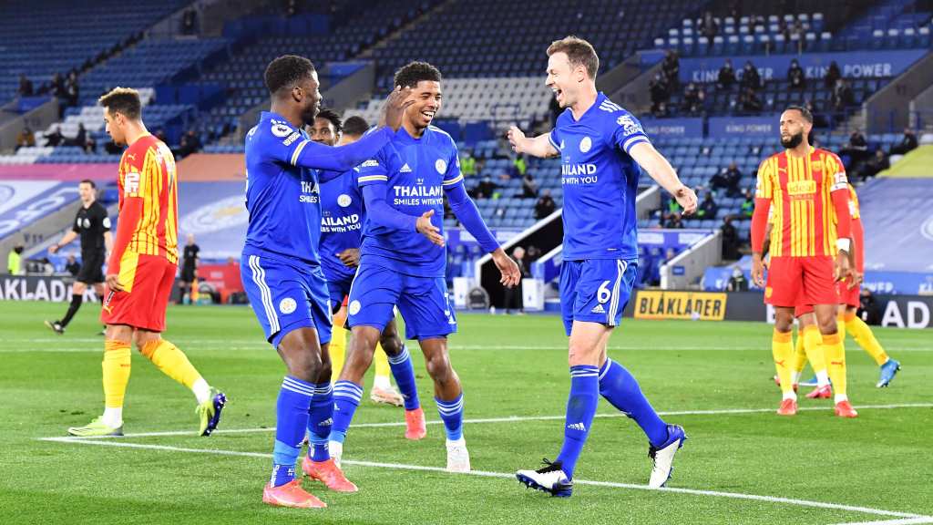 Лестер со три гола за 13 минути ги „поттурна“ Вест Бром кон втората лига