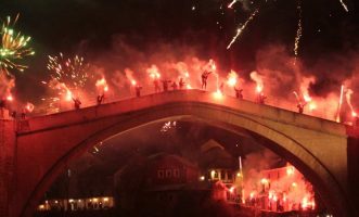 Навивачите на Вележ го прославија јубилејот со фантастичен огномет