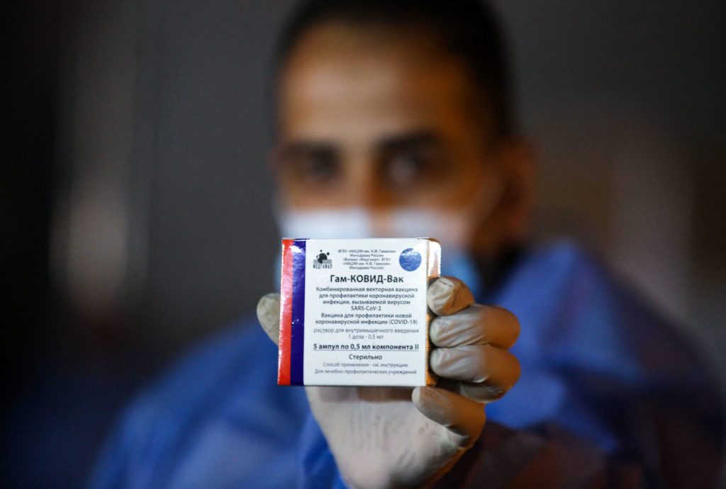 Најлудото нешто што креаторите на „Спутник“ го слушнале за нивната вакцина