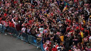 Млад навивач на Атлетико загина за време на прославата на титулата