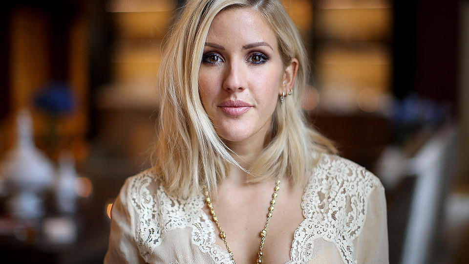 Пејачката Ели Голдинг стана мајка