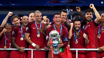 Роналдо ја предводи Португалија во одбрана на титулата