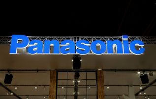 Panasonic ги продаде сите акции во Tesla за 3,6 милијарди долари