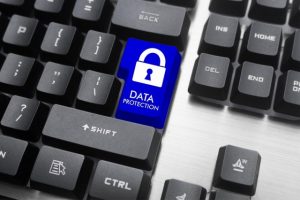 Затворена најголемата продавница на украдени податоци