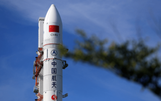 Кина утре во вселената го лансира бродот „Шенжу-12“ со тричлен екипаж
