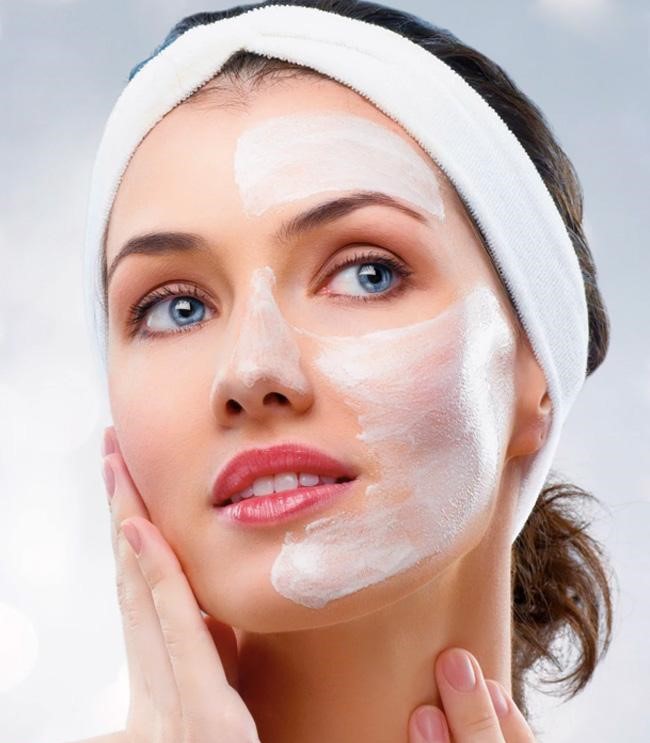 Хидратантна маска за лице од три состојки