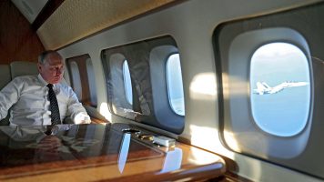 „Летeчки Кремљ“ – луксузниот авион на Путин (ВИДЕО)