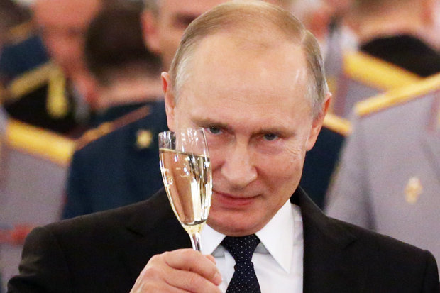 Вие не правите шампањ, туку руско пенливо вино им рече Путин на Французите