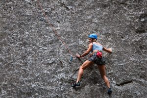 Илина Арсова отвора школа за качување и со спорт ќе ги учи жените да бидат самостојни