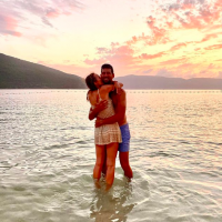 Јелена и Новак Ѓоковиќ по враќањето од Токио, на одмор во Црна Гора